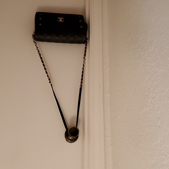 CHANEL HANDBAG - Picture 9 of 9